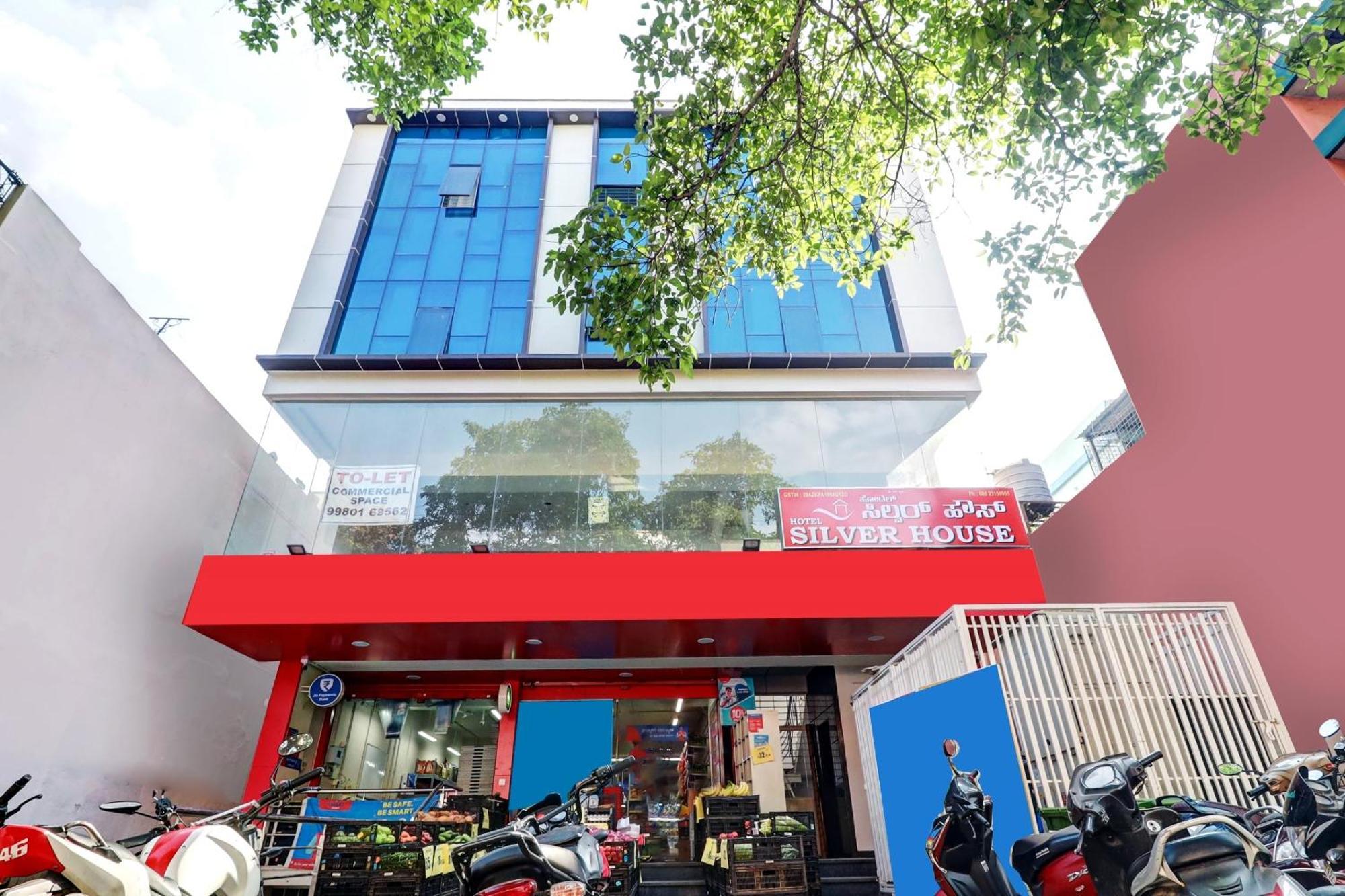 Super Hotel O Silver House Near Mantri Square Mall Bengaluru Zewnętrze zdjęcie